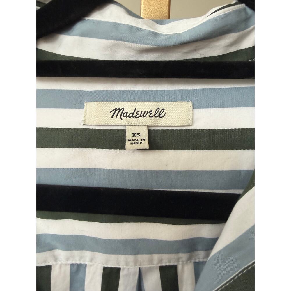 Madewell Easy Y-Neck Button-Up Shirt in Botanical Green Size XS NW713 - Picture 8 of 16